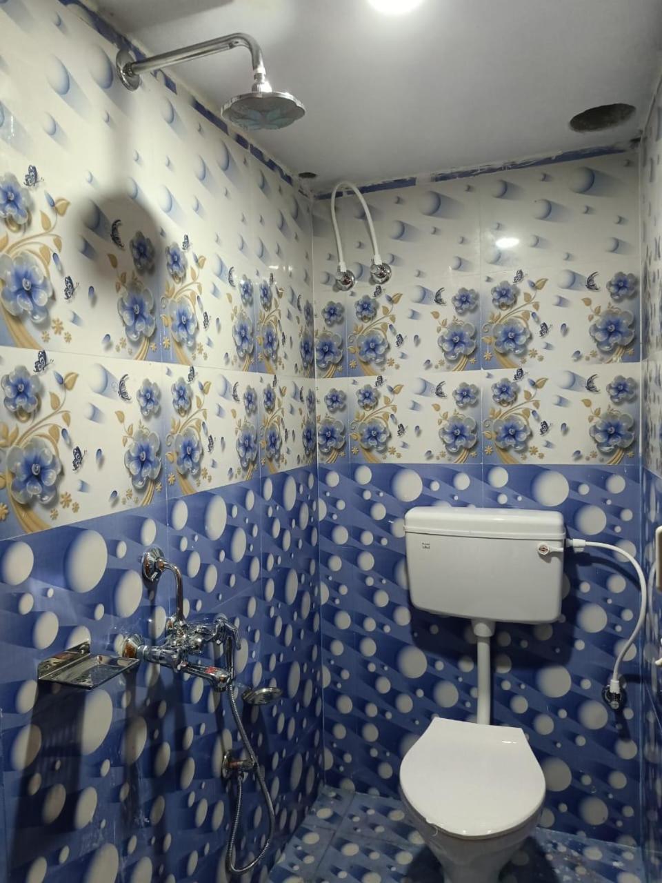 Jharana Guest House Puri Eksteriør bilde